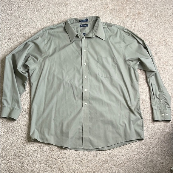 Puritan Green Casual Button Down Shirt with Pointed Collar - Picture 1 of 5